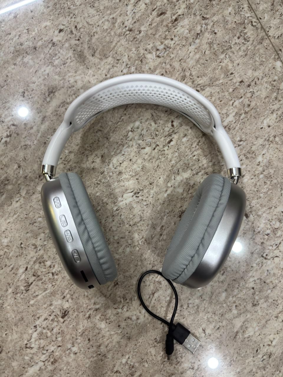 Wireless Bluetooth Over-Ear Headphones, Silver - Image 7