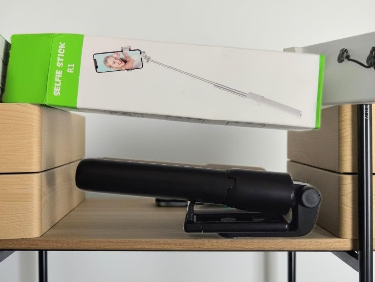 Phone Tripod Stand with Adjustable Height, Black - Image 3