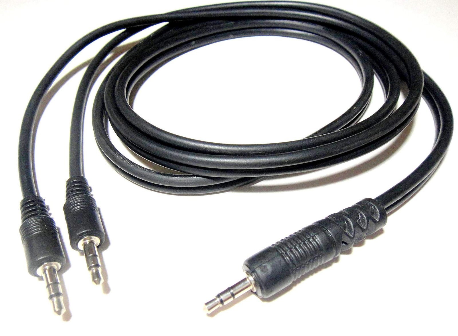 New 3.5mm Stereo Audio Male to Male 1 in 2 Out Y Splitter Cable Adapter 1.5 Meter (5 Feet)(Black) - Image 2
